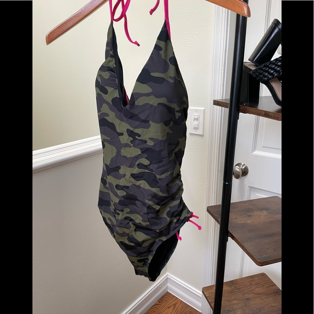 NWT GORGEOUS Camo Swimsuits For All one piece